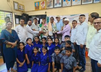 कोदिवले व साळोख शाळा आता सौरऊर्जेवर