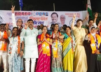 यांची सकाळ दुपारी दोनला होते म्हणत खासदार तटकरे यांचे विरोधकांना खडेबोल